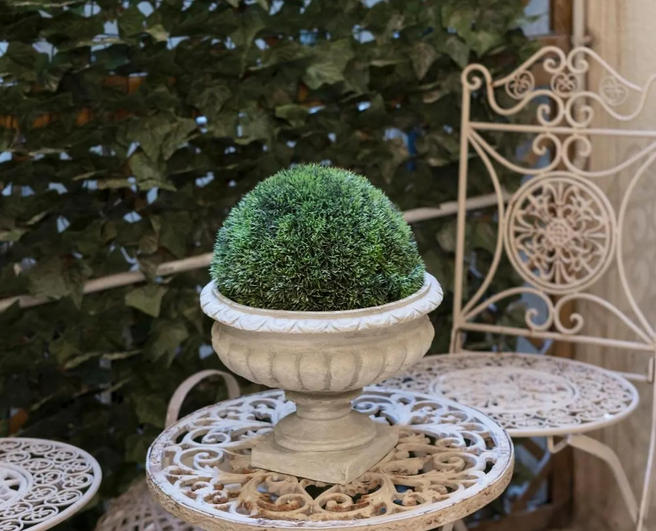 Historic Apartment Borgo Ognissanti, 8 Флоренция Италия